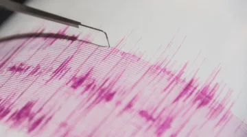 هزة أرضية تضرب ولاية كوتاهيا في تركيا