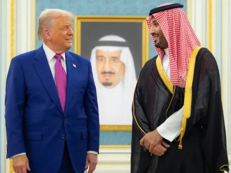 هل تعهد ترامب للأمير بن سلمان بوقف القتال في غزة قبل العيد؟… “ألغاز” النشاط وكثرة الحديث، ويتكوف: “السعودية” ترغب في “مساعدة بصمت” لتأمين تمويل الشركة الأمريكية، وأصل الهدنة مرتبط بالخلافات بين إيران ونتنياهو.