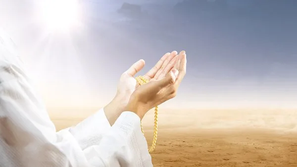 هل هناك دعاء لو قلته تقضى حاجتى؟.. أمين الفتوى يجيب