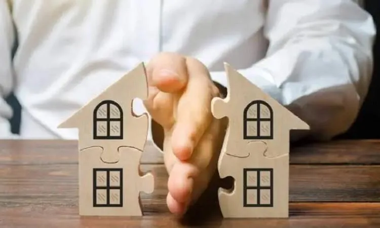 هل يجوز إجبار الأخت على التبرع لمساعدة زواج أختها الأخرى؟ ما هو الحكم الشرعي؟