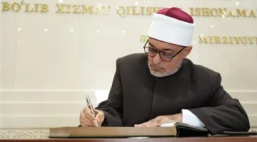 المفتي: أداء الحج بدون موافقة رسمية من السلطات السعودية يتعارض مع القوانين الشرعية.