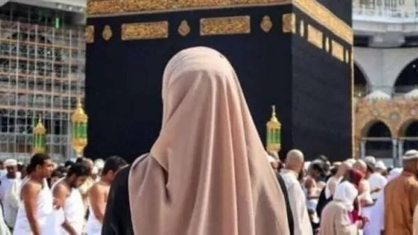 هل يحق للمرأة أداء فريضة الحج نيابة عن زوجها أو شقيقها؟ توضيحات هامة من أمينة الفتوى هل يحق للمرأة أداء فريضة الحج نيابة عن زوجها أو شقيقها؟ توضيحات هامة من أمينة الفتوى