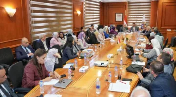 هيئة الدواء تشارك في اجتماع لجنة قطاع البحوث الصيدلانية بالمجلس الأعلى للجامعات