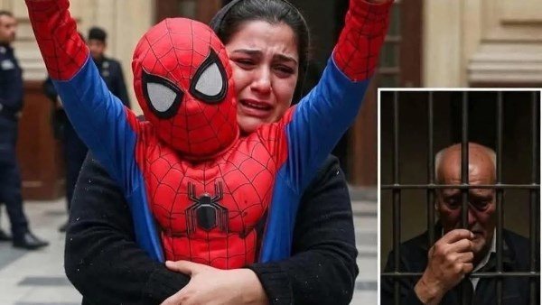 والدة الطفل ياسين تكشف سبب ارتداء نجلها قناع “سبايدرمان”