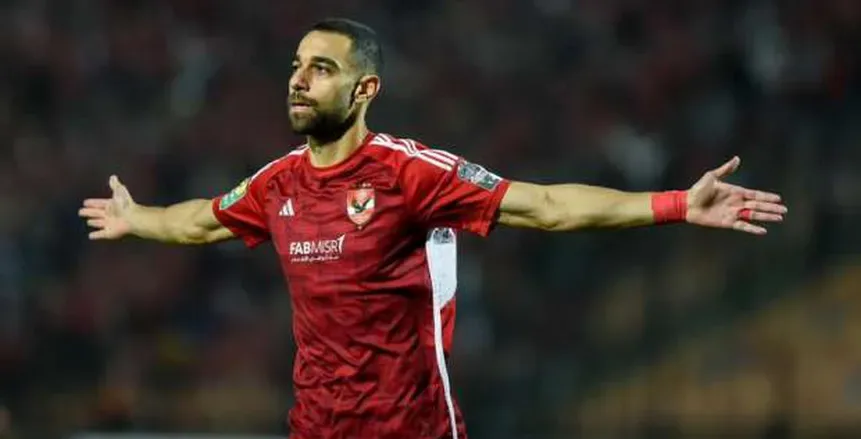 «وداعًا من اللاعب رقم 17».. عمرو السولية يخاطب جماهير الأهلي برسالة عاطفية «وداعًا من اللاعب رقم 17».. عمرو السولية يخاطب جماهير الأهلي برسالة عاطفية
