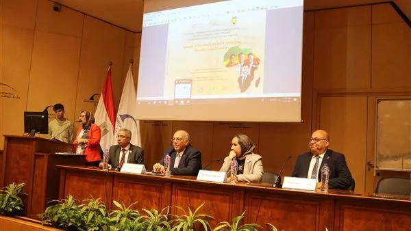 ورشة علمية برعاية مركز بحوث الصحراء لدعم مهارات الشباب ضد التصحر