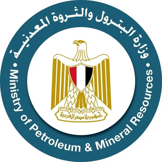 وزارة البترول تصدر إعلانًا جديدًا حول تعويضات محطات الوقود وزارة البترول تصدر إعلانًا جديدًا حول تعويضات محطات الوقود