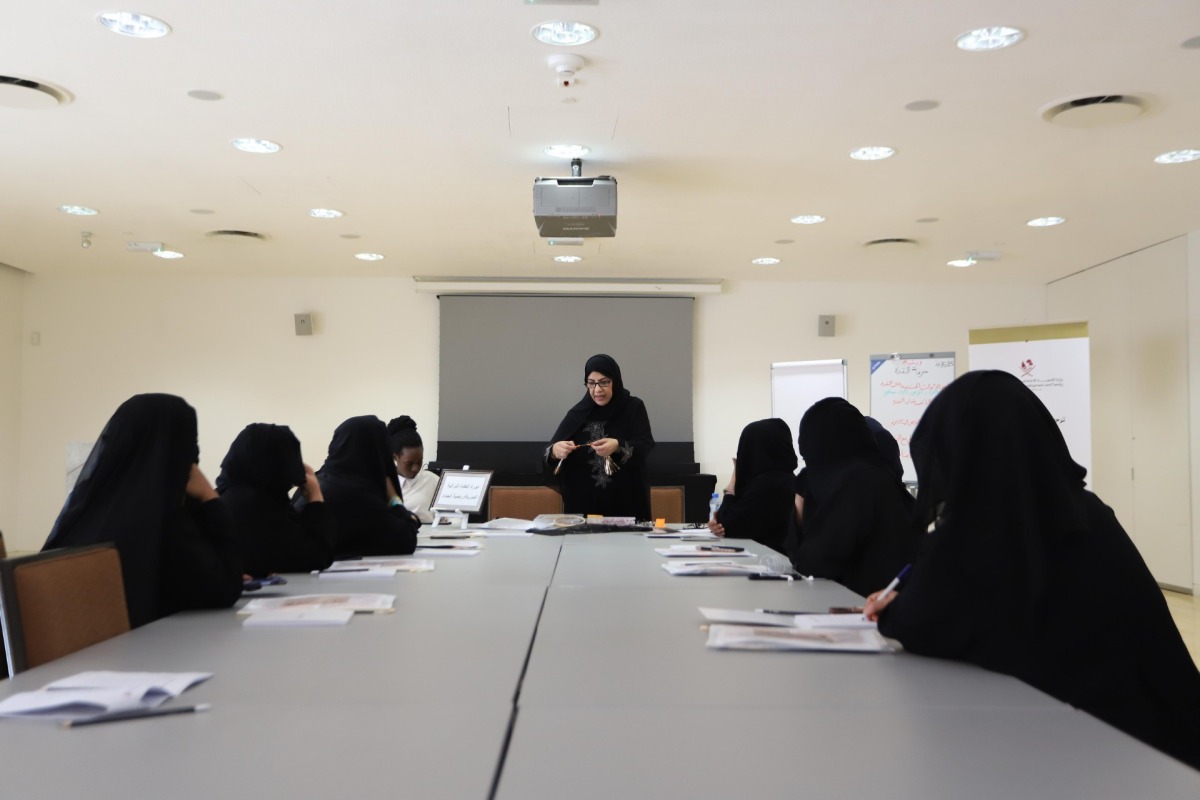 وزارة التنمية تنظم ورشة "المحافظة على الحرف الثقافية – حرفة النقدة"