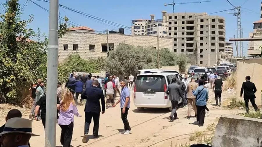 وزارة الخارجية الألمانية تندد بالهجوم غير المبرر من الجيش الإسرائيلي على الوفد الدبلوماسي في جنين وزارة الخارجية الألمانية تندد بالهجوم غير المبرر من الجيش الإسرائيلي على الوفد الدبلوماسي في جنين