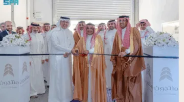 وزارة الصناعة تطلق أول مصنع شامل للأدوية البيولوجية وتفتتح مشروعات للبنية التحتية في الرياض