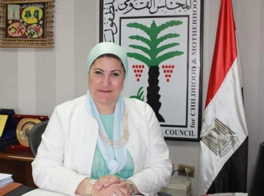 وزارة الطفولة والأمومة تتدخل لحماية الطفلة المعتدى عليها في حادثة الفيديو المتداول بمنطقة المهندسين وزارة الطفولة والأمومة تتدخل لحماية الطفلة المعتدى عليها في حادثة الفيديو المتداول بمنطقة المهندسين