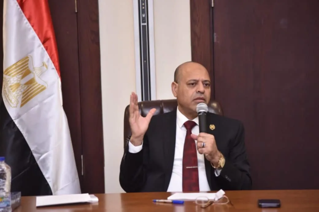 وزارة العمل تصدر إعلانًا عن توفر 5242 وظيفة في 50 شركة خاصة. وزارة العمل تصدر إعلانًا عن توفر 5242 وظيفة في 50 شركة خاصة.