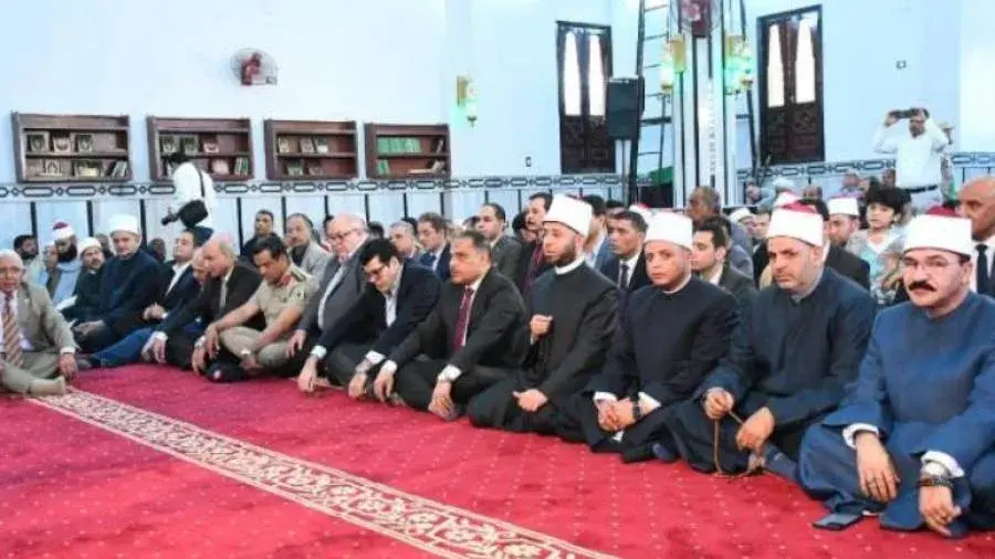 وزير الأوقاف ومحافظ الشرقية يشهدون صلاة الجمعة في مسجد الإمام الأكبر عبدالحليم محمود