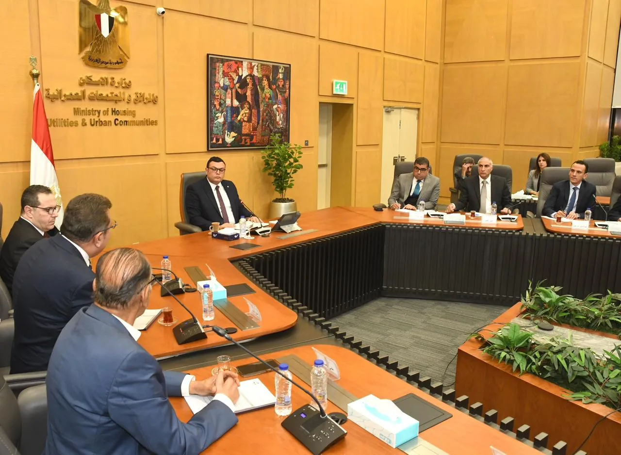 وزير الإسكان: مد فترة تنفيذ المشروعات لمدة 6 أشهر وخفض سعر الفائدة