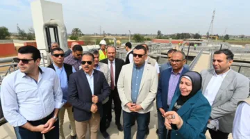 وزير الإسكان ومحافظ الشرقية يقومان بجولة تفقدية لمشاريع المياه والصرف الصحي.