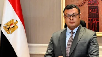 وزير الإسكان يزور الطرق والمحاور الرئيسية في العاصمة الإدارية والقاهرة الجديدة