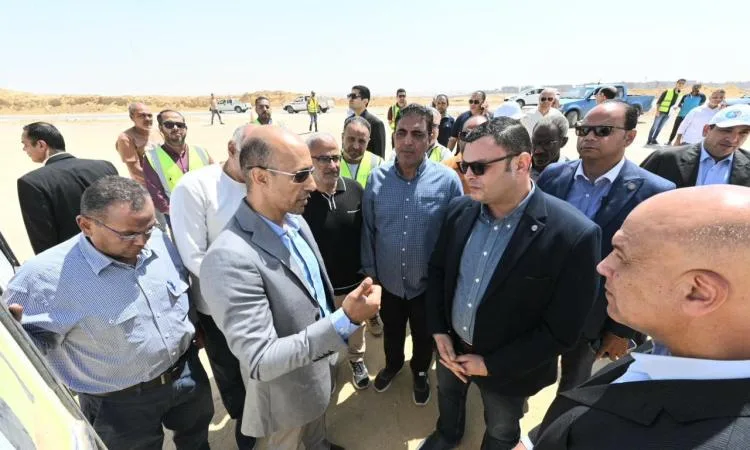 وزير الإسكان يزور مشاريع البنية التحتية والطرق في المنطقة الجنوبية بالقاهرة الجديدة وزير الإسكان يزور مشاريع البنية التحتية والطرق في المنطقة الجنوبية بالقاهرة الجديدة