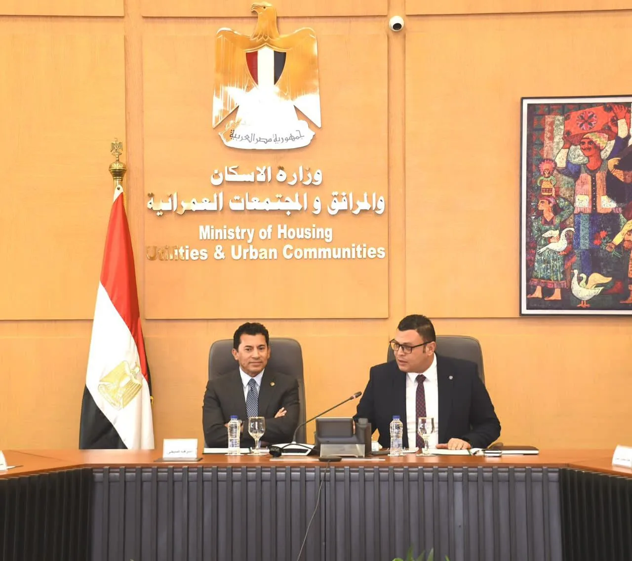 وزير الإسكان يستقبل الدكتور أشرف صبحي لبحث أوجه التعاون المشترك بشأن نادي “النادي” بالعاصمة الإدارية الجديدة