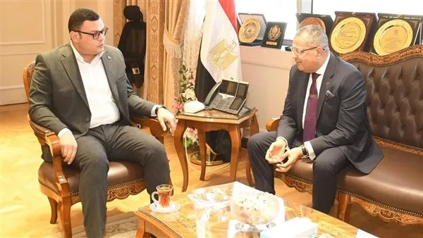 وزير الإسكان يناقش مع محافظ جنوب سيناء تسريع تنفيذ مشاريع الإسكان ومشروع التجلي الأعظم وزير الإسكان يناقش مع محافظ جنوب سيناء تسريع تنفيذ مشاريع الإسكان ومشروع التجلي الأعظم