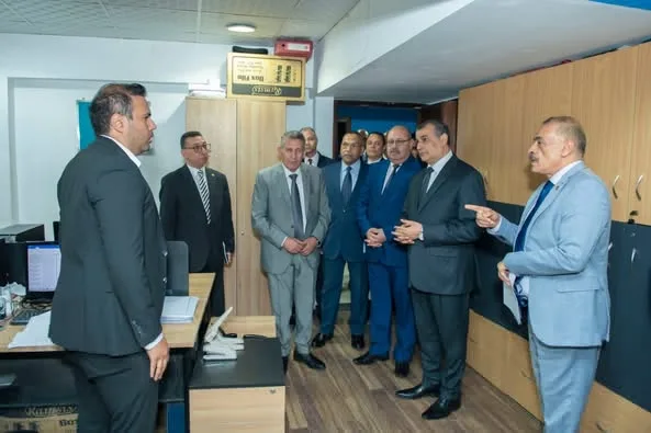 وزير الإنتاج الحربي يزور شركة المشروعات والاستشارات الهندسية لمتابعة سير العمل فيها وزير الإنتاج الحربي يزور شركة المشروعات والاستشارات الهندسية لمتابعة سير العمل فيها