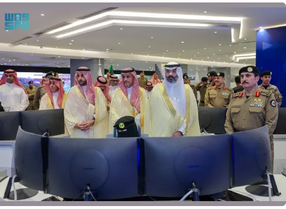 وزير الاتصالات يتفقد مركز القيادة بالمشاعر ويثني على تنسيق الجهود الأمنية والتكنولوجية خلال موسم الحج وزير الاتصالات يتفقد مركز القيادة بالمشاعر ويثني على تنسيق الجهود الأمنية والتكنولوجية خلال موسم الحج