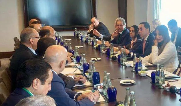 وزير الاستثمار: تقديم تسهيلات جديدة للمستثمرين وتقليص زمن الإجراءات الجمركية وتكاليف الشحن. وزير الاستثمار: تقديم تسهيلات جديدة للمستثمرين وتقليص زمن الإجراءات الجمركية وتكاليف الشحن.