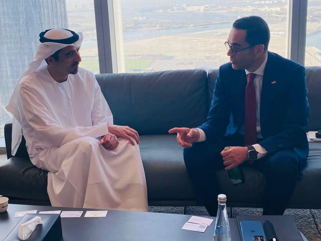 وزير الاستثمار يناقش مع شركة مدن العقارية مستجدات مشروع رأس الحكمة وزير الاستثمار يناقش مع شركة مدن العقارية مستجدات مشروع رأس الحكمة