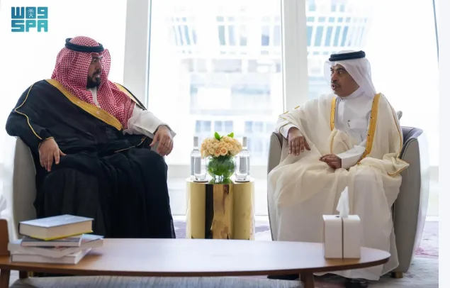وزير الاقتصاد والتخطيط يجتمع مع وزير الاقتصاد القطري أثناء منتدى قطر الاقتصادي وزير الاقتصاد والتخطيط يجتمع مع وزير الاقتصاد القطري أثناء منتدى قطر الاقتصادي