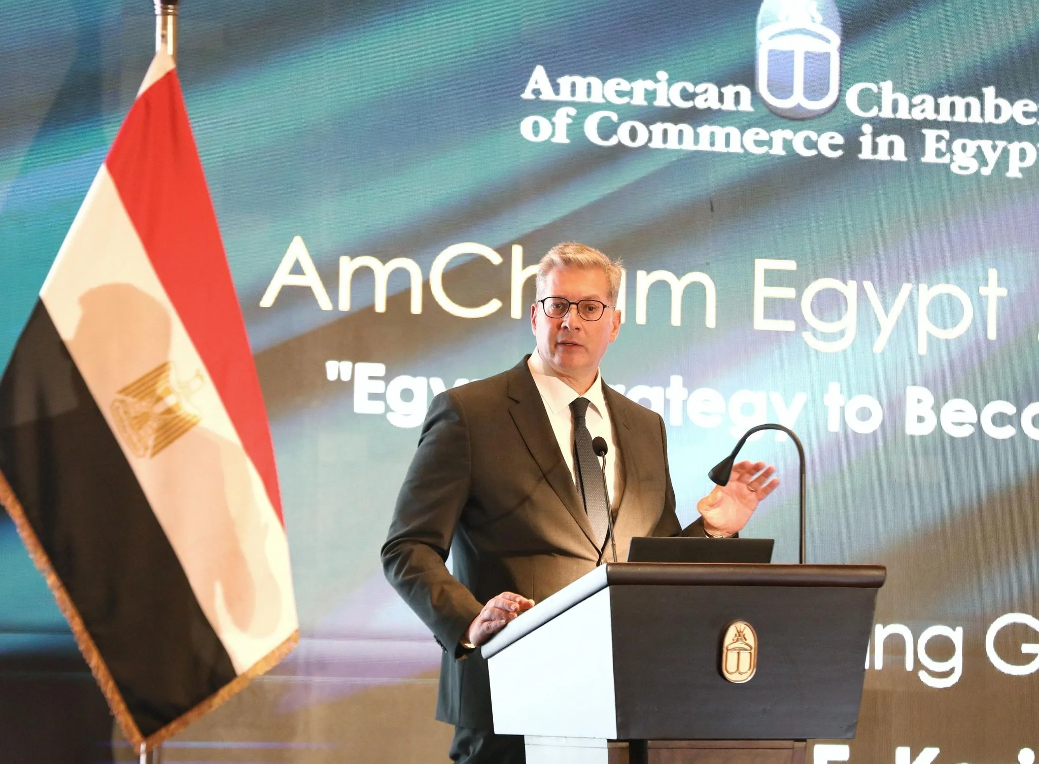 وزير البترول: نرحب بالتعاون مع الشركات الأمريكية لتعزيز نشاطها في إفريقيا وزير البترول: نرحب بالتعاون مع الشركات الأمريكية لتعزيز نشاطها في إفريقيا