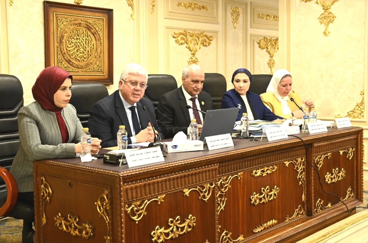 وزير التعليم العالي: ميزانية التعليم العالي والبحث العلمي تبلغ 135 مليار جنيه، ونمتلك 120 جامعة في مصر.