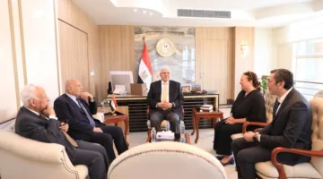 وزير التعليم العالي يستقبل مجدي يعقوب لتعزيز المشاريع الطبية والإنسانية