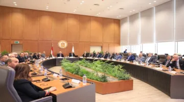 وزير التعليم العالي يعلن عن إضافة 12 مؤسسة تعليمية جديدة إلى الجامعات الأهلية بحلول عام 2025.