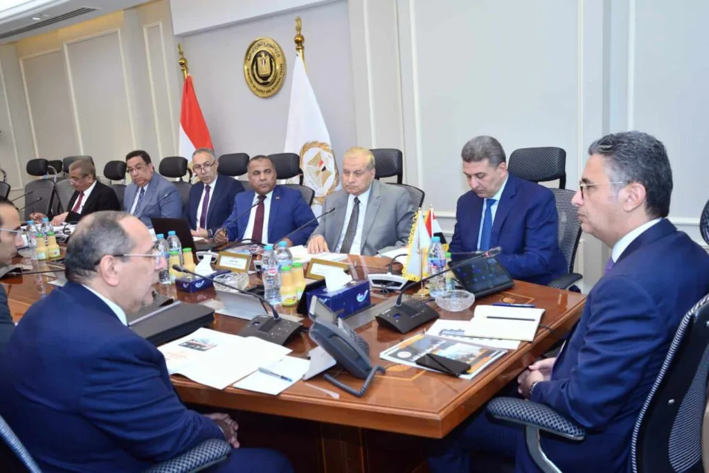 وزير التموين: تحسين المطاحن وزيادة كفاءتها لتحقيق أفضل مستويات الجودة وزير التموين: تحسين المطاحن وزيادة كفاءتها لتحقيق أفضل مستويات الجودة