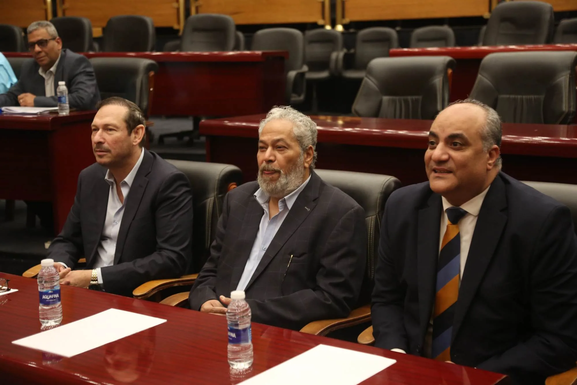 وزير الثقافة يجتمع بمجلس أكاديمية الفنون لمتابعة سير العمل