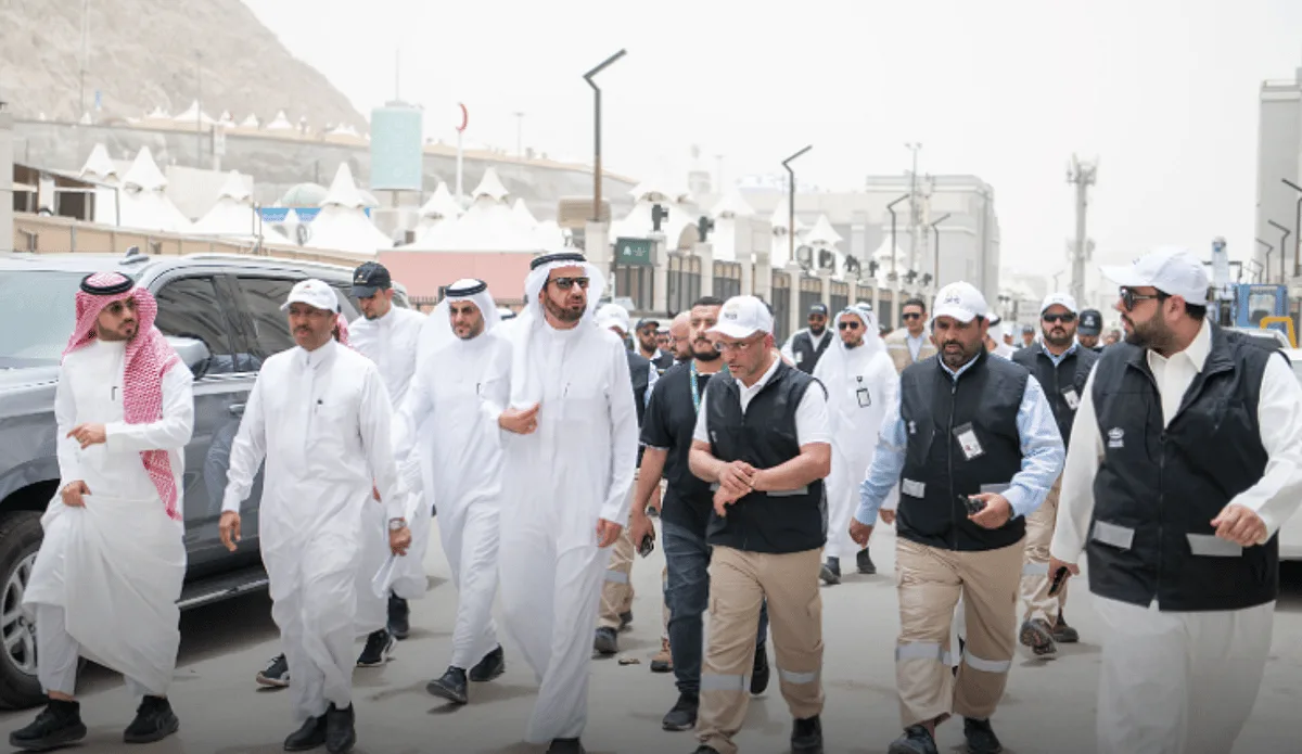 وزير الحج والعمرة يزور المشاعر المقدسة للتأكد من استعدادها لاستقبال الحجاج وزير الحج والعمرة يزور المشاعر المقدسة للتأكد من استعدادها لاستقبال الحجاج