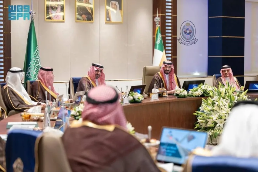 وزير الحرس الوطني يتولى رئاسة الاجتماع الثالث لمجلس قادة الأفواج وزير الحرس الوطني يتولى رئاسة الاجتماع الثالث لمجلس قادة الأفواج