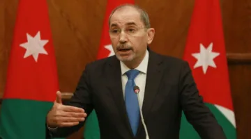 وزير الخارجية الأردني ونظيره القبرصي يتباحثان عبر الهاتف حول تعزيز العلاقات الثنائية