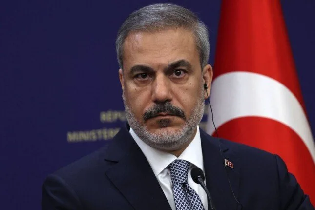وزير الخارجية التركي في كييف: روسيا وأوكرانيا تسعيان للتوصل إلى هدنة وزير الخارجية التركي في كييف: روسيا وأوكرانيا تسعيان للتوصل إلى هدنة