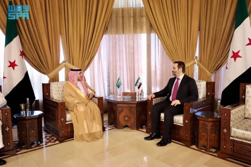 وزير الخارجية السوري يلتقي بسفير السعودية في دمشق وزير الخارجية السوري يلتقي بسفير السعودية في دمشق
