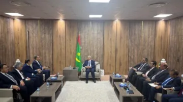 وزير الخارجية يجتمع برئيس البرلمان الموريتاني في نواكشوط