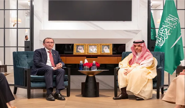 وزير الخارجية يجتمع مع وزير الخارجية النرويجي وزير الخارجية يجتمع مع وزير الخارجية النرويجي