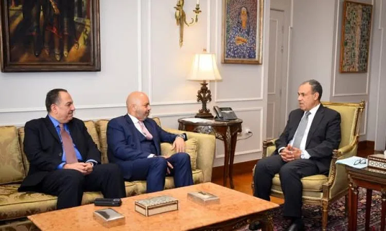وزير الخارجية يستقبل المندوب الدائم لدولة الكويت لدي الأمم المتحدة