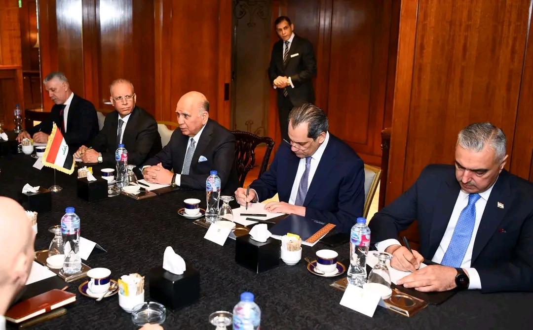 وزير الخارجية يستقبل نائب رئيس الوزراء ووزير خارجية جمهورية العراق