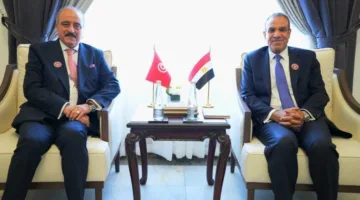 وزير الخارجية يشدد على أهمية تعزيز التعاون المشترك بين مصر وتونس