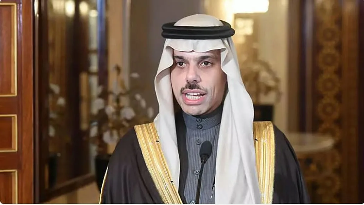 وزير الخارجية يصل إلى إسبانيا للمشاركة في الاجتماع الوزاري بشأن الأوضاع في قطاع غزة وزير الخارجية يصل إلى إسبانيا للمشاركة في الاجتماع الوزاري بشأن الأوضاع في قطاع غزة