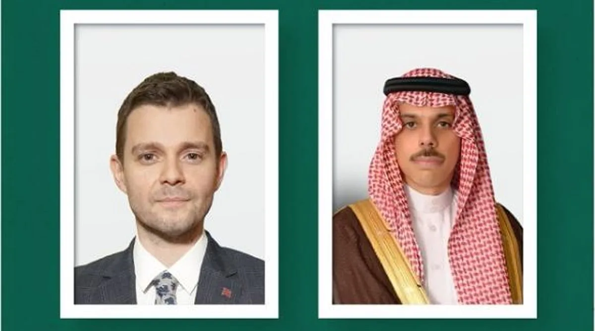 وزير الخارجية يناقش مع نظيره المقدوني العلاقات الثنائية بين الدولتين وزير الخارجية يناقش مع نظيره المقدوني العلاقات الثنائية بين الدولتين