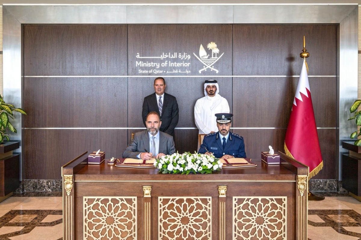 وزير الداخلية: بتوجيهات سمو الأمير نمضي نحو بناء منظومة أمنية تعتمد على الذكاء الاصطناعي