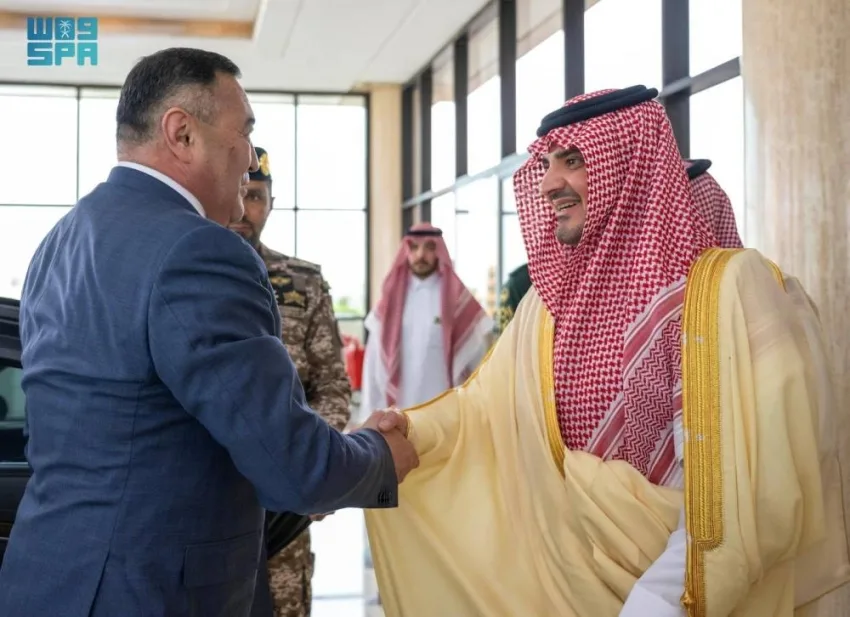 وزير الداخلية ورئيس لجنة الأمن القومي في كازاخستان يتناولان سبل تعزيز التعاون في المجال الأمني.