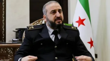 وزير الدفاع السوري يحدد شرطًا واحدًا لقادة الفصائل لترقية صفوف الجيش.. ورسالة مهمة إلى واشنطن.