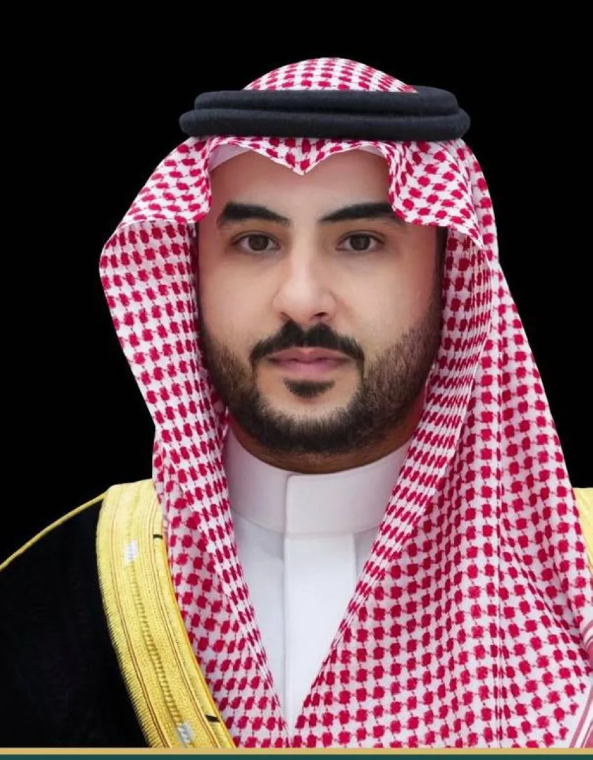 وزير الدفاع يناقش الأوضاع العالمية مع مستشار الأمن القومي البريطاني وزير الدفاع يناقش الأوضاع العالمية مع مستشار الأمن القومي البريطاني